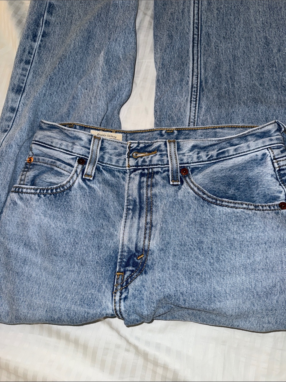 Levi’s Dad Jeans - Picture 6 of 8